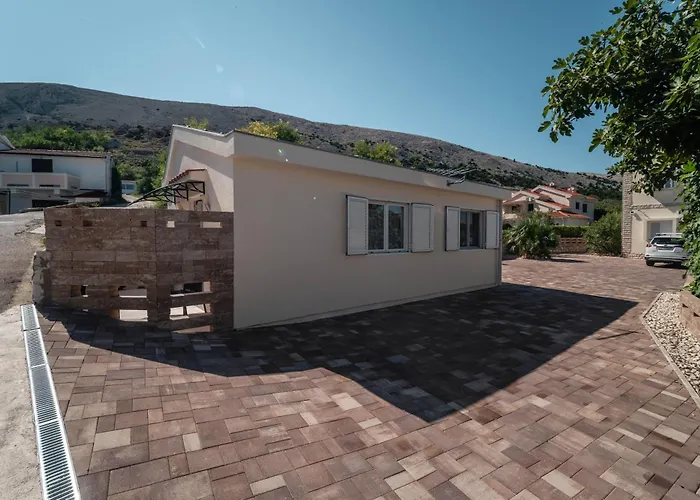 Апартаменты Vujeva By Pag Tours *