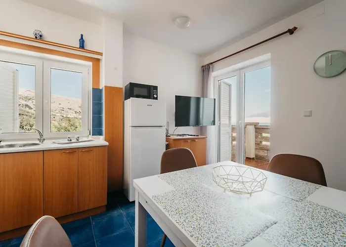 Апартаменты Vujeva By Pag Tours