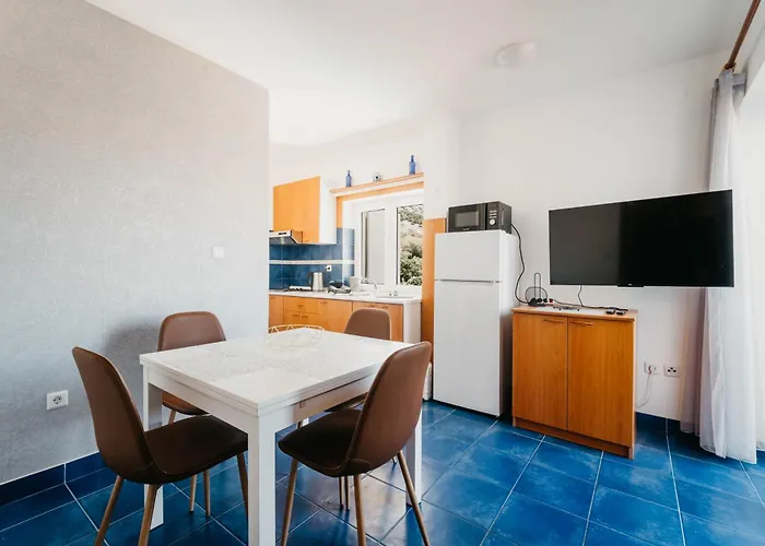 Vujeva By Pag Tours Паг