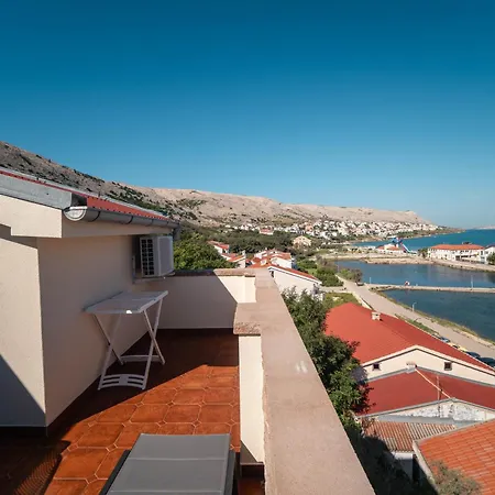 Vujeva By Pag Tours Apartamento Pag Town