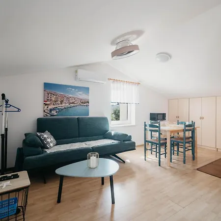 Vujeva Apartment Pag Town
