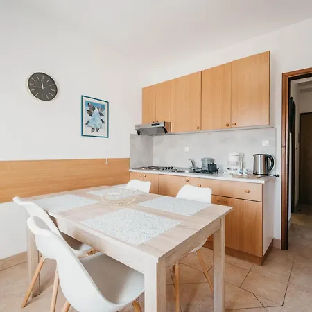 Apartment Vujeva By Pag Tours Pag Town