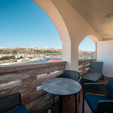 Vujeva By Pag Tours * Pag Town