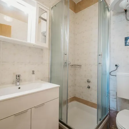 Apartment Vujeva By Pag Tours Pag Town