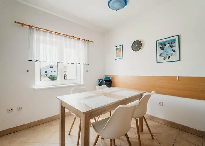 Apartament Vujeva By Pag Tours Pag Town