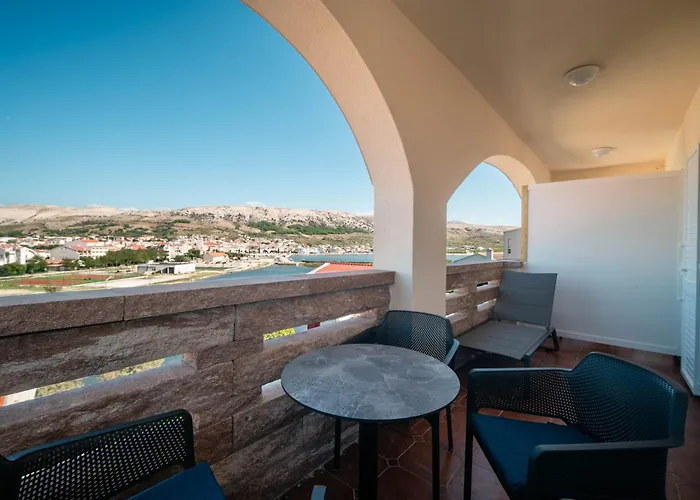 Vujeva By Pag Tours * Pag Town